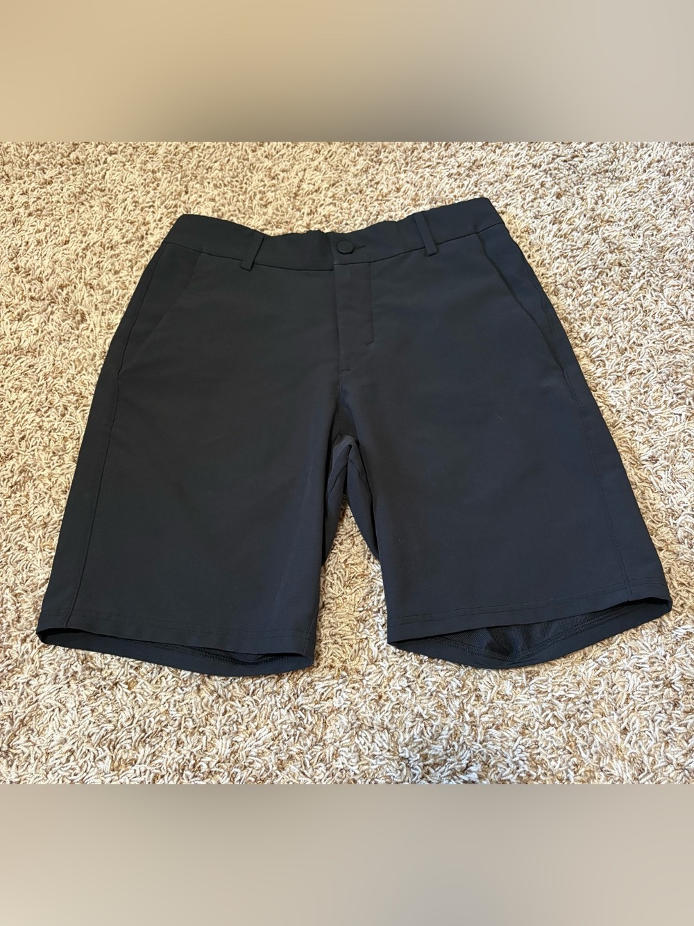 UNRL Stratford Short 8.5” men’s size small in black golf shorts